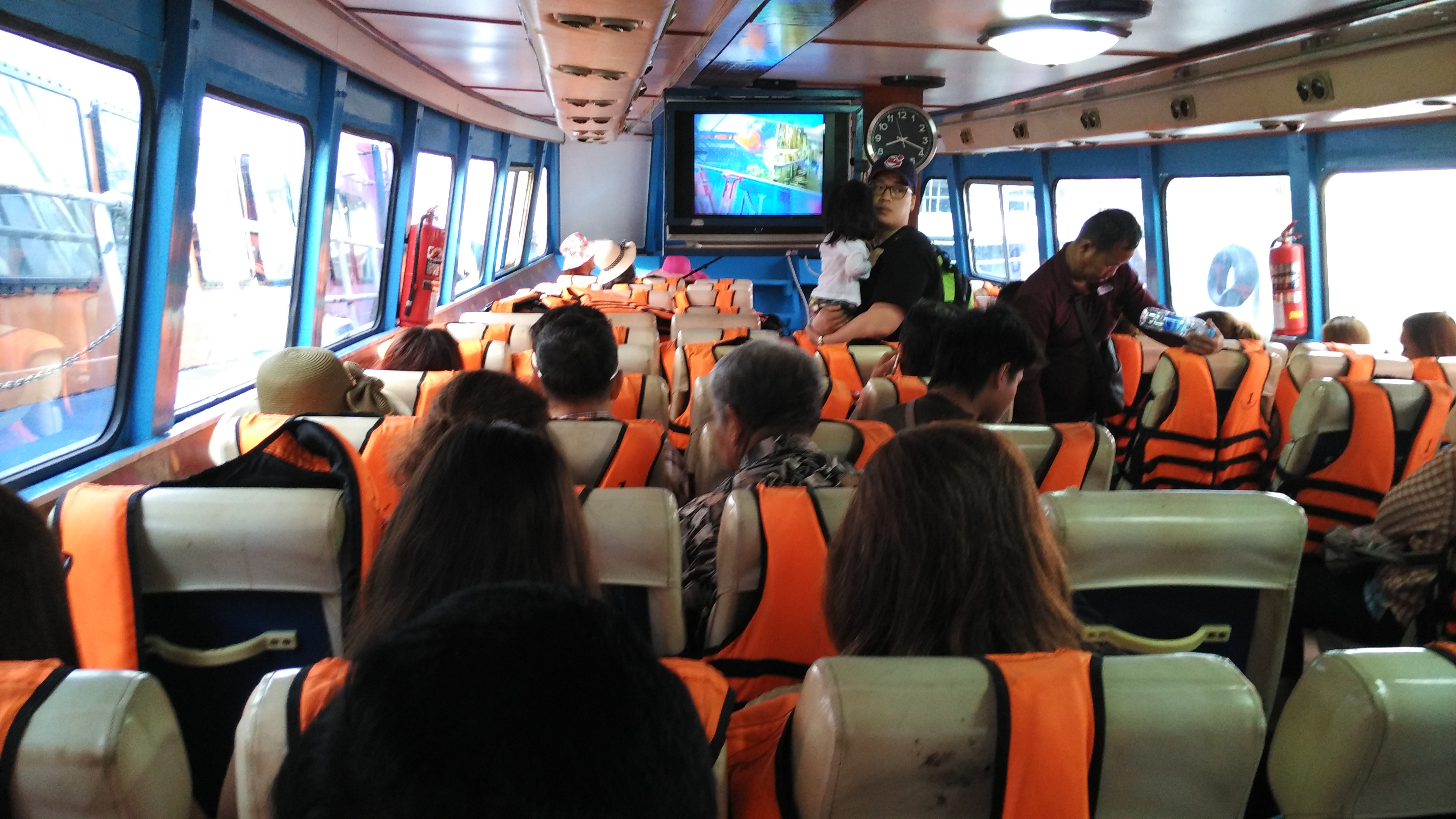 in der Fähre nach Krabi